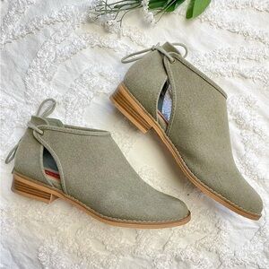 Rocket Dog Green Booties